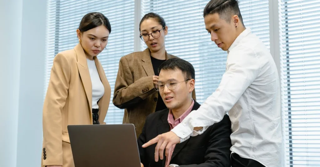 découvrez les clés de la communication managériale pour améliorer le leadership, motiver vos équipes et optimiser la performance en entreprise.